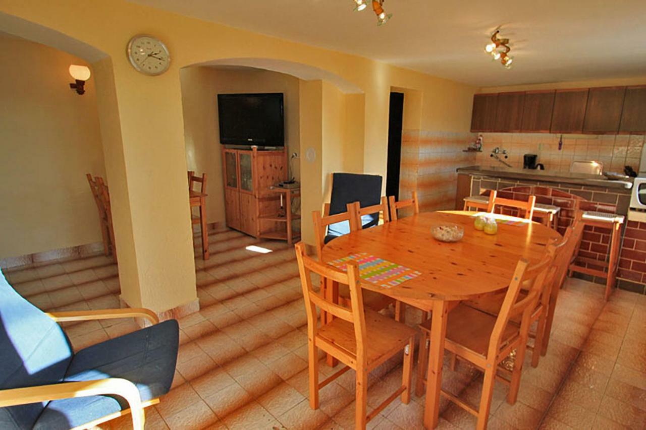 Beachfront House Ivana With Pool - Renovated 2025 Цесариця Екстер'єр фото